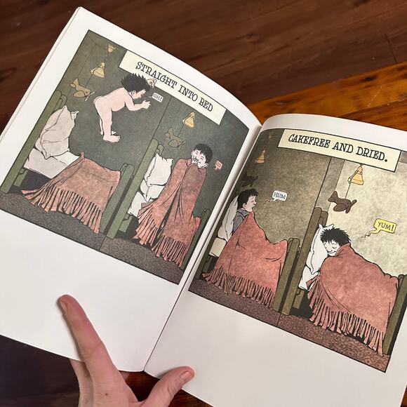 Vintage 1988 In The Night Kitchen Paperback Book - Picture 6 of 8